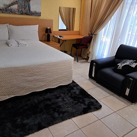 Mamli Guestlodge & Conferencing Schoemansdal エクステリア 写真